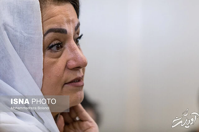 مادری برای دخترانی که معنی «تولد» را نمی‌دانستند